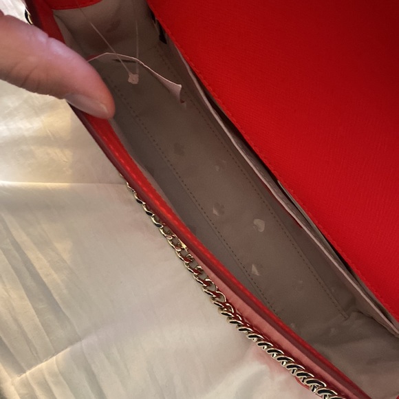 Kate Spade coral colored crossbody bag. From the 2019 collection. - Picture 2 of 2